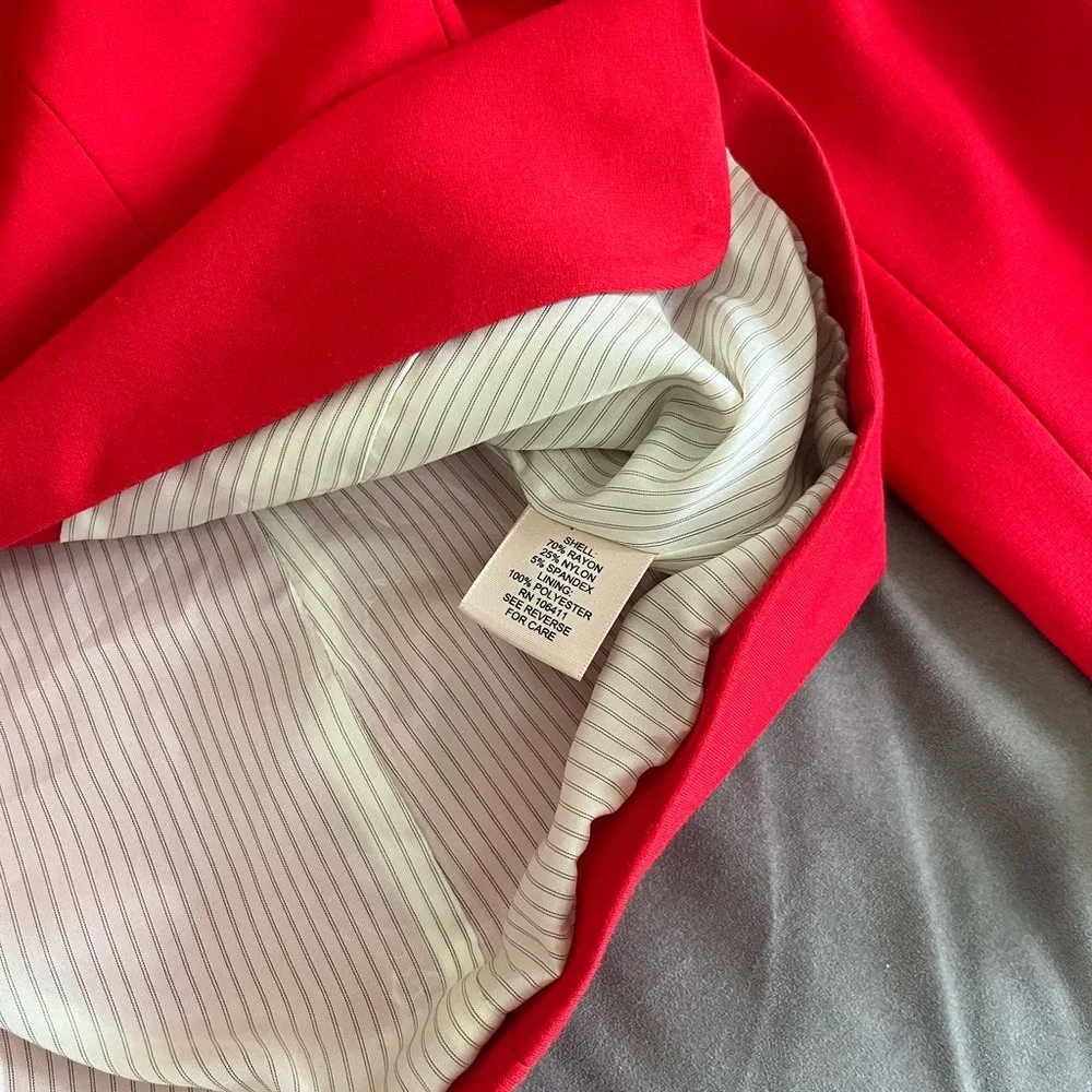 Philosophy Scarlet Women's classic luxury casual business vibrant Blazer M - Picture 6 of 9